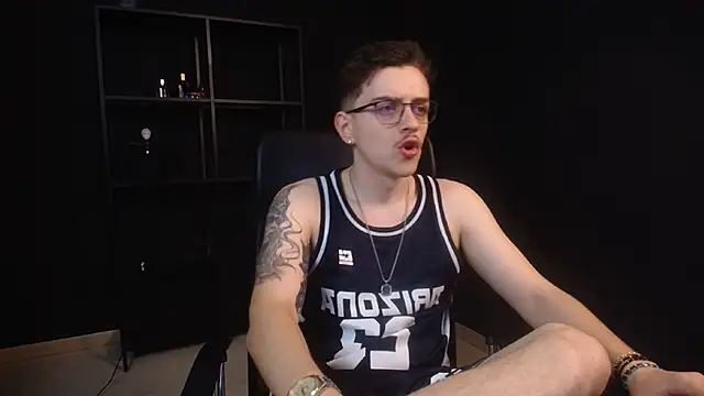 FelixStarkk online show from June 28, 5:13 am