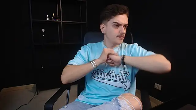 FelixStarkk online show from July 1, 5:09 am