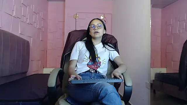 katalina07 1 online show from March 29, 8:09 pm