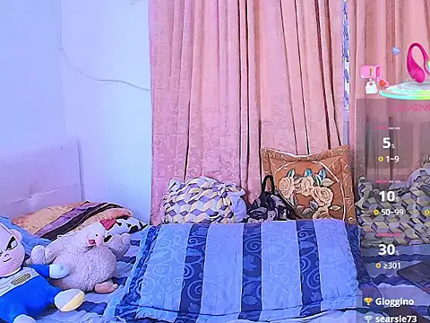 Snapshot of la_fox_ chatting on June 27, 12:22 pm la fox online show from June 27, 12:22 pm