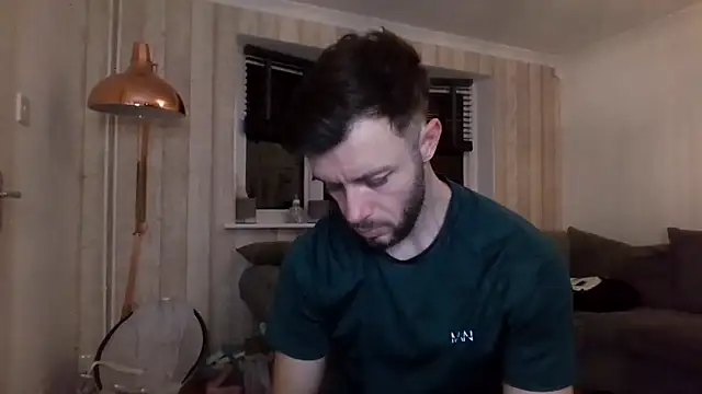 Snapshot of MasterJakeJohns chatting on October 29, 10:22 pm MasterJakeJohns online show from October 29, 10:22 pm