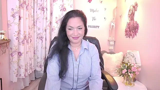 MyLovOne online show from April 29, 6:39 am