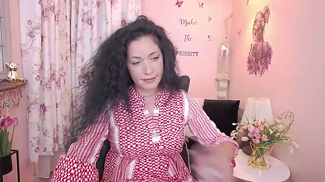 MyLovOne online show from June 25, 10:53 am