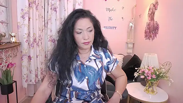 MyLovOne online show from June 27, 10:20 am