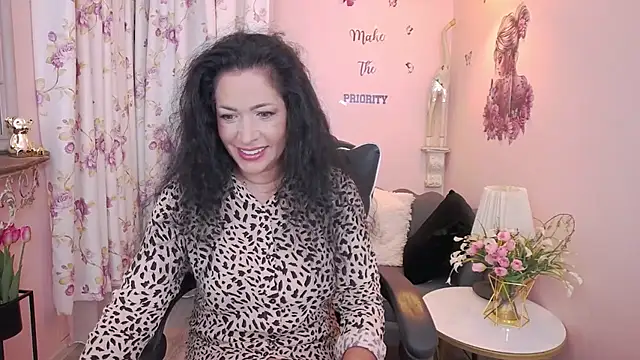 MyLovOne online show from June 28, 7:47 am