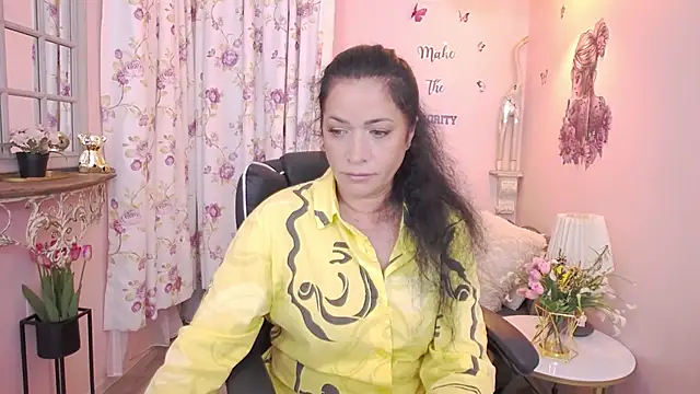 MyLovOne online show from August 1, 10:58 am