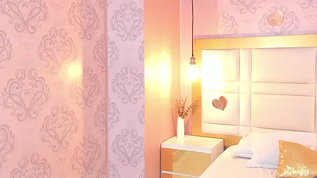 luna hot ass online show from February 1, 3:43 pm