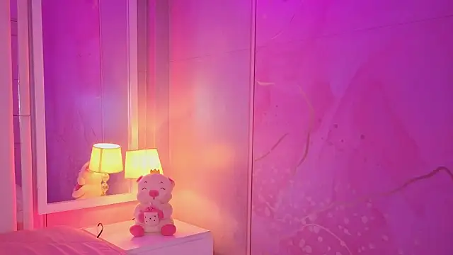 luna hot ass online show from April 11, 8:46 pm