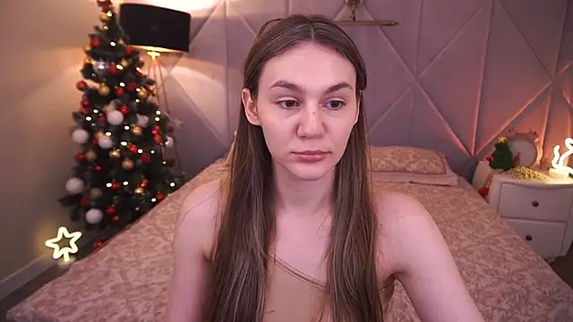 DiamondGoldie online show from December 17, 1:50 pm