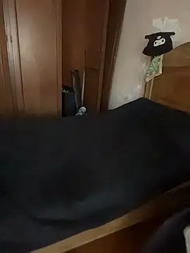 Snapshot of tbp96 chatting on November 9, 11:30 am tbp96 online show from November 9, 11:30 am