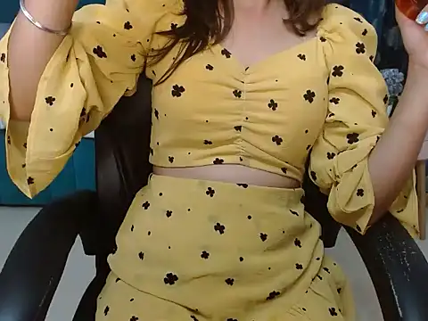 Snapshot of Urlove_lily chatting on September 16, 3:13 pm Urlove lily online show from September 16, 3:13 pm