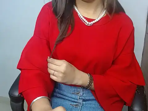 Snapshot of Urlove_lily chatting on December 5, 2:47 pm Urlove lily online show from December 5, 2:47 pm