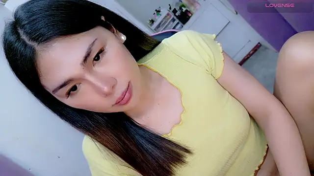 Snapshot of tgirljennie_69 chatting on April 10, 7:02 am tgirljennie 69 online show from April 10, 7:02 am
