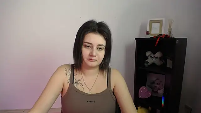 Snapshot of Katrin_kiss_ chatting on November 19, 12:27 pm Katrin kiss online show from November 19, 12:27 pm