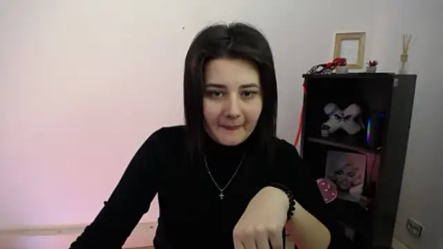 Snapshot of Katrin_kiss_ chatting on January 13, 2:55 pm Katrin kiss online show from January 13, 2:55 pm