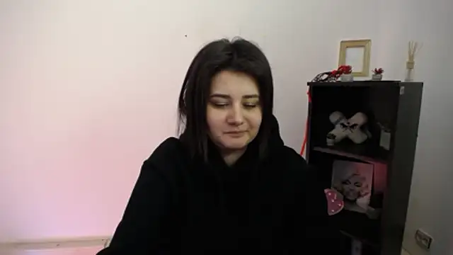 Snapshot of Katrin_kiss_ chatting on January 14, 2:33 pm Katrin kiss online show from January 14, 2:33 pm
