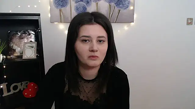 Snapshot of Katrin_kiss_ chatting on March 1, 12:18 pm Katrin kiss online show from March 1, 12:18 pm
