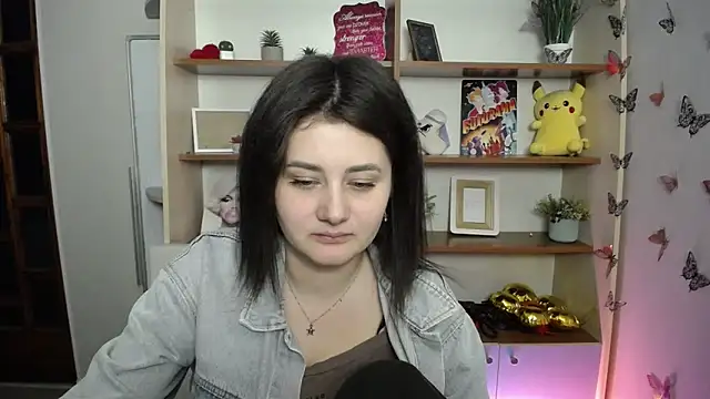 Snapshot of Katrin_kiss_ chatting on May 8, 12:21 pm Katrin kiss online show from May 8, 12:21 pm