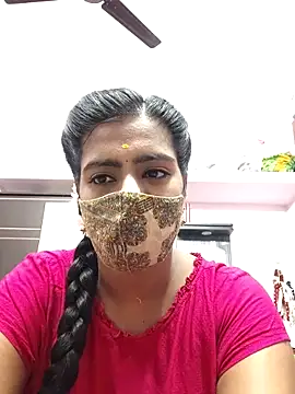 Snapshot of Tamil-Meenu12 chatting on September 19, 5:31 am Tamil-Meenu12 online show from September 19, 5:31 am