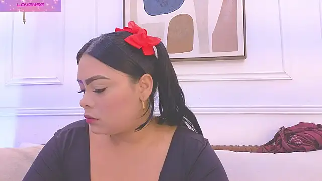 Snapshot of Daisy_Price chatting on April 21, 10:32 am Daisy Price online show from April 21, 10:32 am