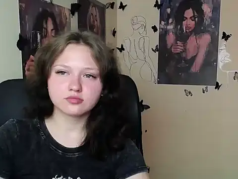 LadyAlice  online show from June 30, 6:03 am