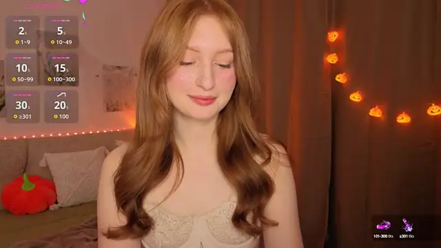 Betty Twinkle online show from October 25, 10:15 pm