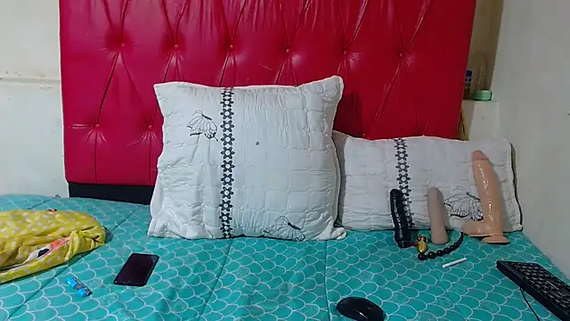 SexyChantyBabe25 online show from March 24, 2:27 am