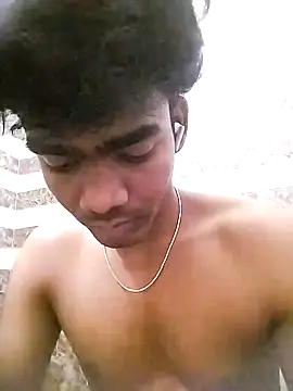 Snapshot of Rahulisagoodguy chatting on November 20, 11:32 am Rahulisagoodguy online show from November 20, 11:32 am