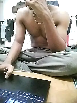 Snapshot of Rahulisagoodguy chatting on February 2, 5:33 pm Rahulisagoodguy online show from February 2, 5:33 pm