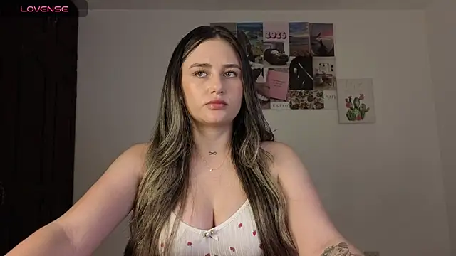 Veronika  Winslow  online show from May 28, 5:16 am