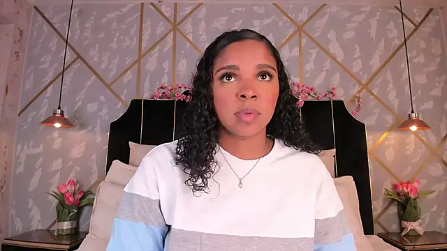 LisaMendez online show from May 23, 2:06 am