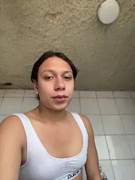 Snapshot of Tania_Gate chatting on June 28, 8:59 pm Tania Gate online show from June 28, 8:59 pm