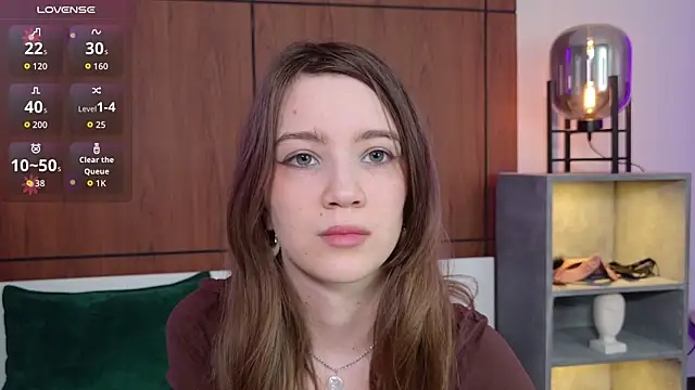 Snapshot of Alison_kisss chatting on July 13, 7:27 pm Alison kisss online show from July 13, 7:27 pm