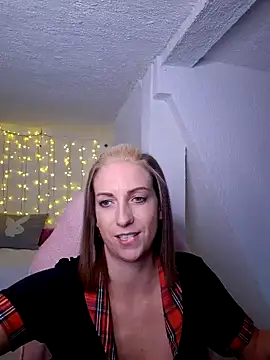 SexyJulia21 online show from January 27, 9:13 am