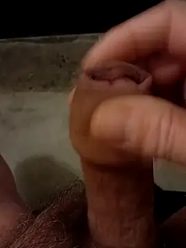 69dagosto online show from December 16, 4:28 am