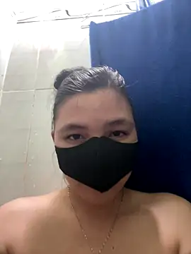 Nanaly99 online show from November 19, 3:34 pm