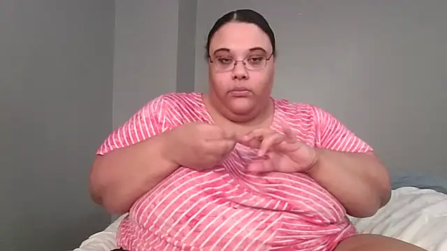 SexyBBW10790 online show from March 21, 2:09 pm