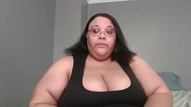 Snapshot of SexyBBW10790 chatting on July 12, 2:08 pm SexyBBW10790 online show from July 12, 2:08 pm