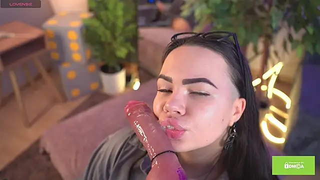 bllowwoww online show from November 30, 8:18 am