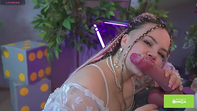 bllowwoww online show from January 11, 8:30 am