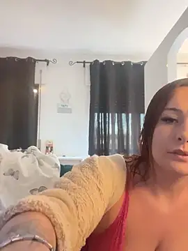 Snapshot of MiaBabyX chatting on November 27, 4:53 pm MiaBabyX online show from November 27, 4:53 pm