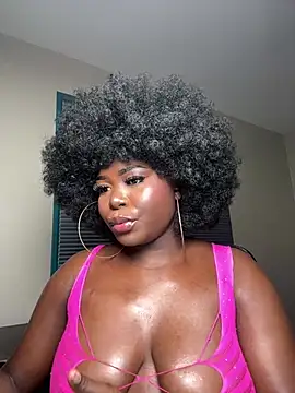 WomanNextdoor1 online show from February 11, 6:18 am