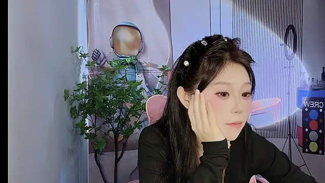 Snapshot of CAICAI_BABY chatting on November 8, 3:50 am CAICAI BABY online show from November 8, 3:50 am