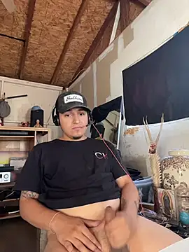 Snapshot of Shankortiz chatting on February 4, 4:35 pm Shankortiz online show from February 4, 4:35 pm