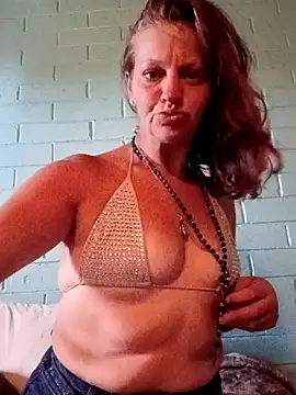 IrishGoddess69247 online show from June 7, 4:44 pm