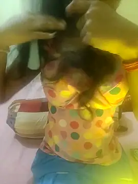 Snapshot of Snaya-baby chatting on September 12, 10:37 am Snaya-baby online show from September 12, 10:37 am