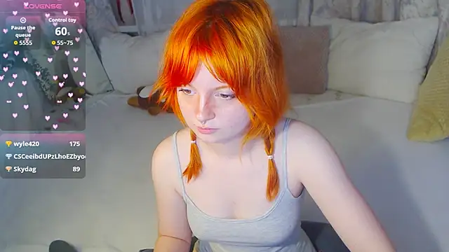 Snapshot of sweet_mika18 chatting on July 28, 7:39 pm sweet mika18 online show from July 28, 7:39 pm