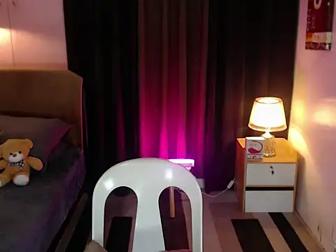 Snapshot of YoungFreshMaria69 chatting on March 25, 1:39 pm YoungFreshMaria69 online show from March 25, 1:39 pm