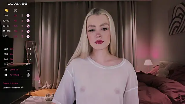 sashaloveyou online show from March 25, 7:42 pm