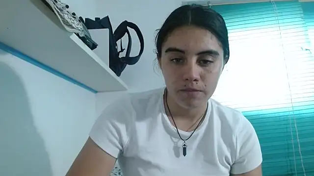 Arieeel 09 online show from April 13, 4:12 pm